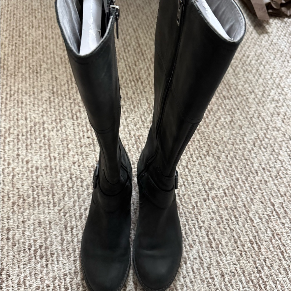 Timberland Women's Black Leather Boots